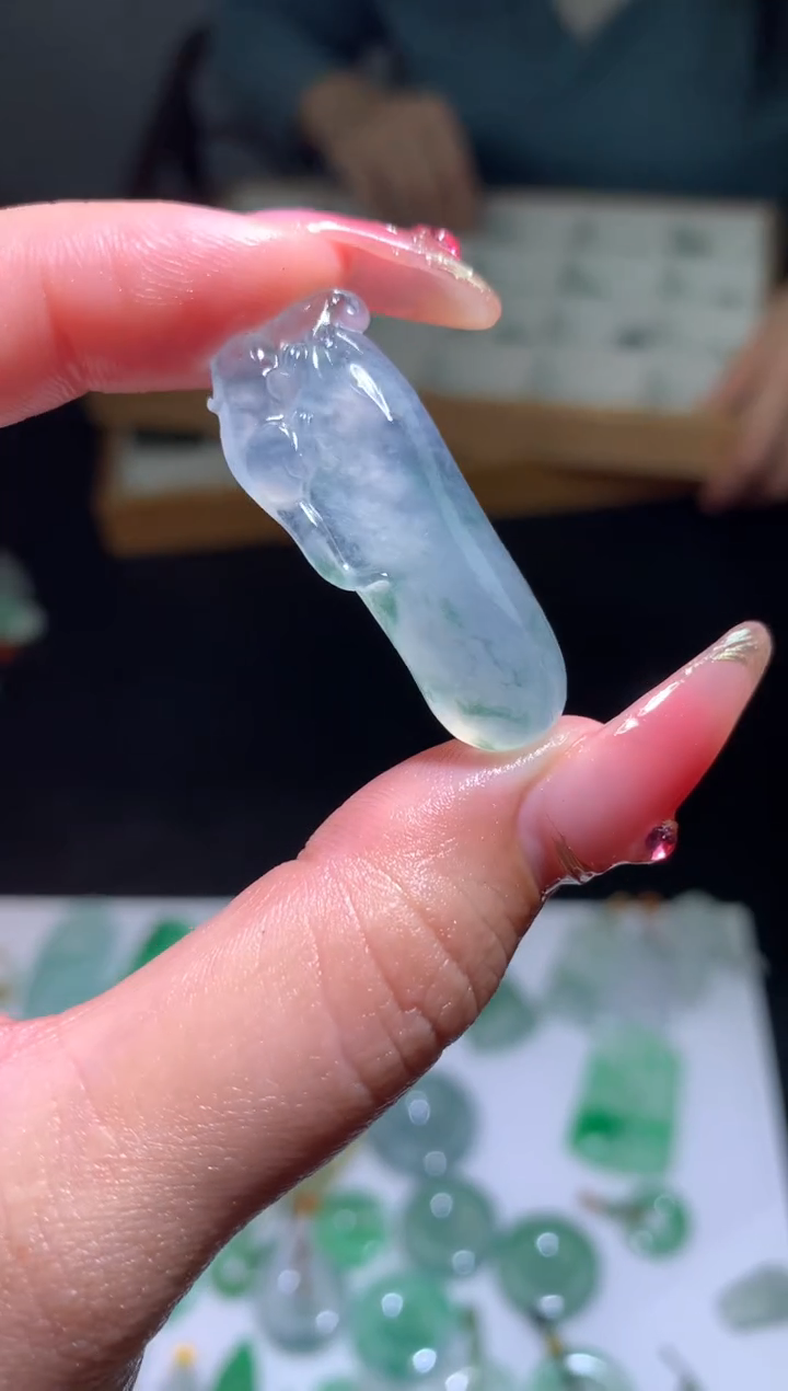 【闪购商品】定制翡翠未镶嵌毛货