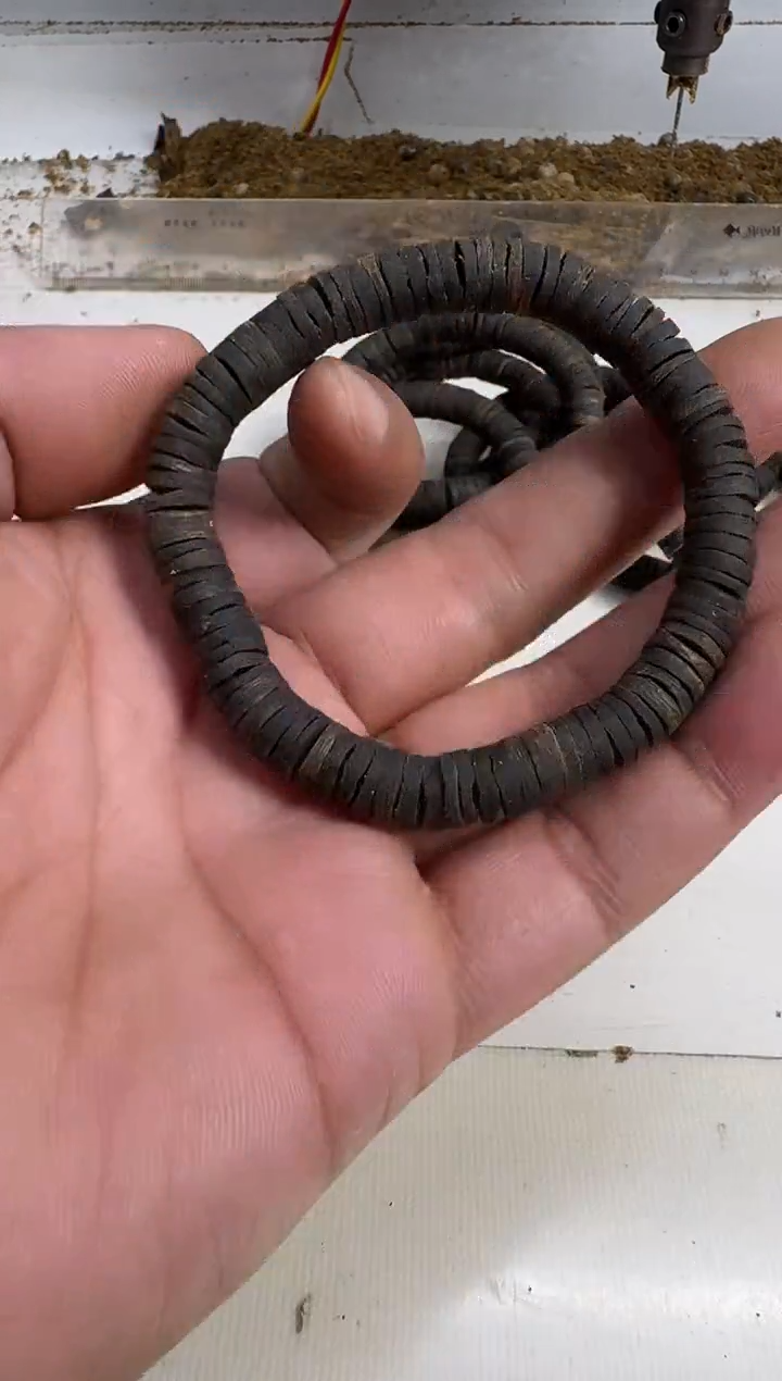 手串沉香乌身0.8规格单圈片珠沉水9颗·