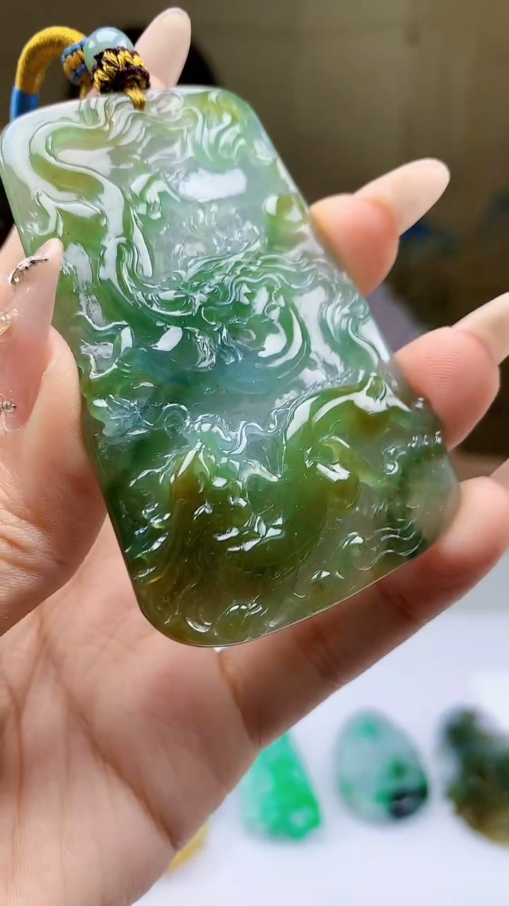 【闪购商品】定制翡翠未镶嵌4902ty-毛货挂件205