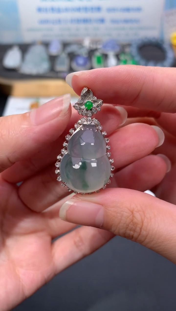 18K金镶嵌定制翡翠模式推广期48小时鉴赏期