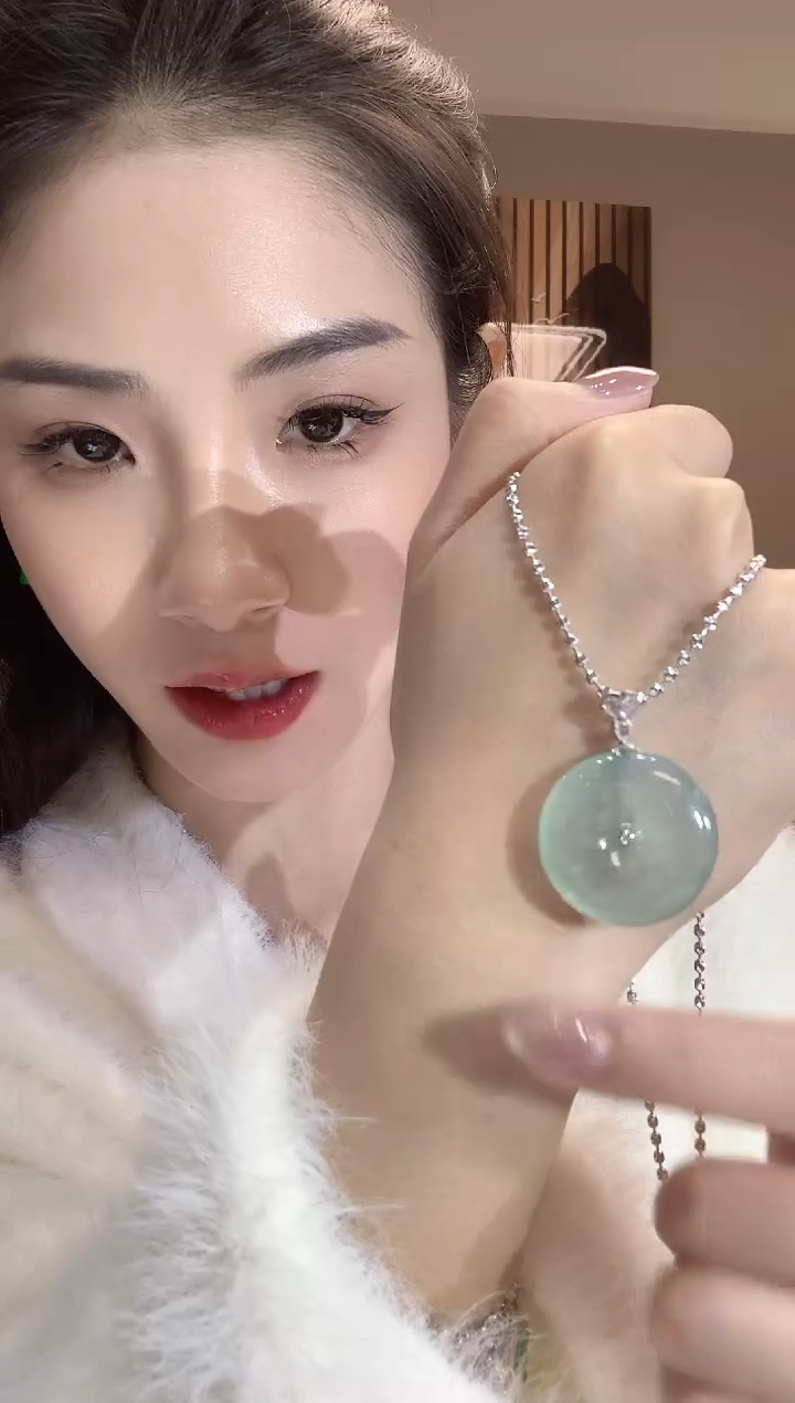 【闪购商品】翡翠吊坠(不含链)18K金镶嵌C14多样性发货一件