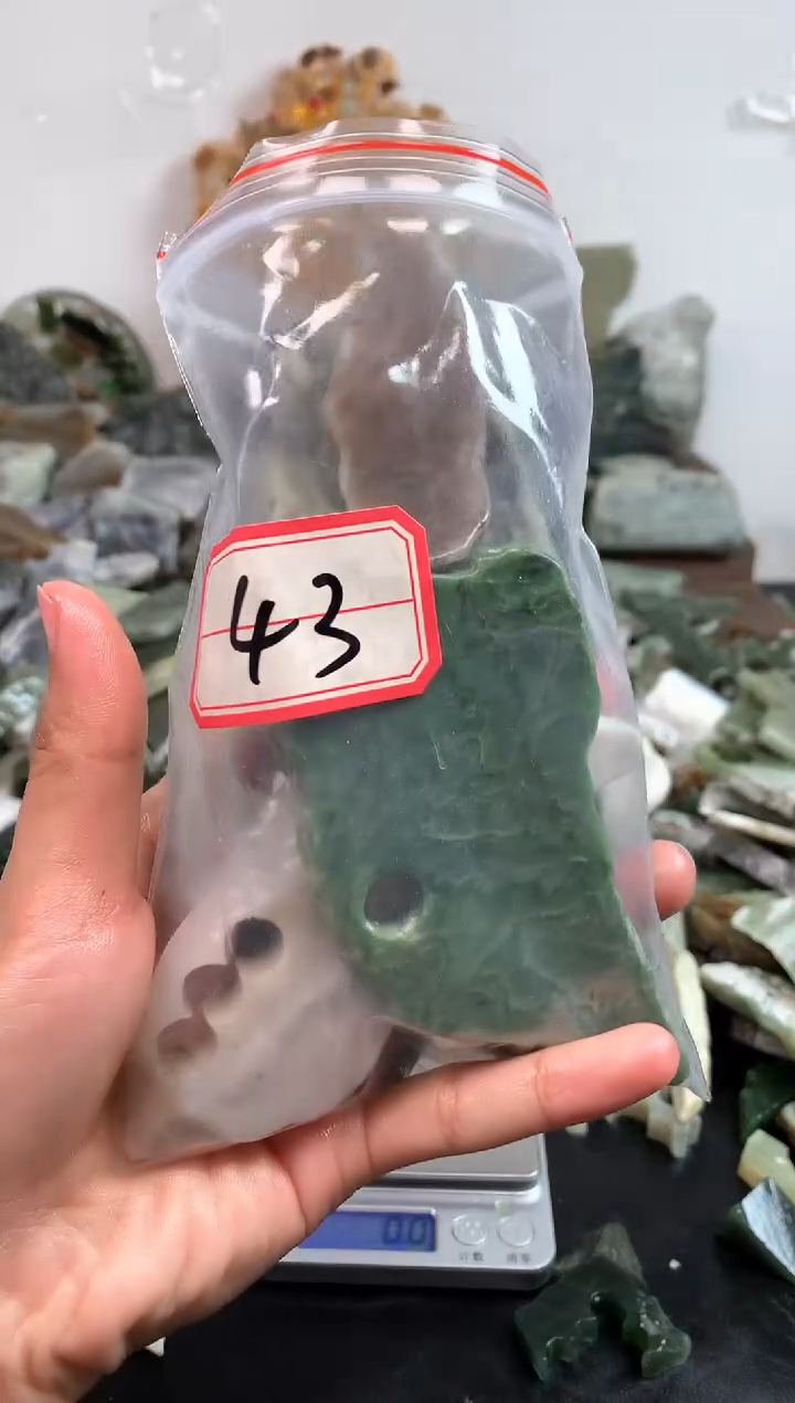 未镶嵌和田玉摆件43