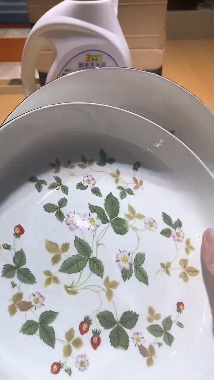 【闪购商品】瓷片锅碗瓢盆一件不剩