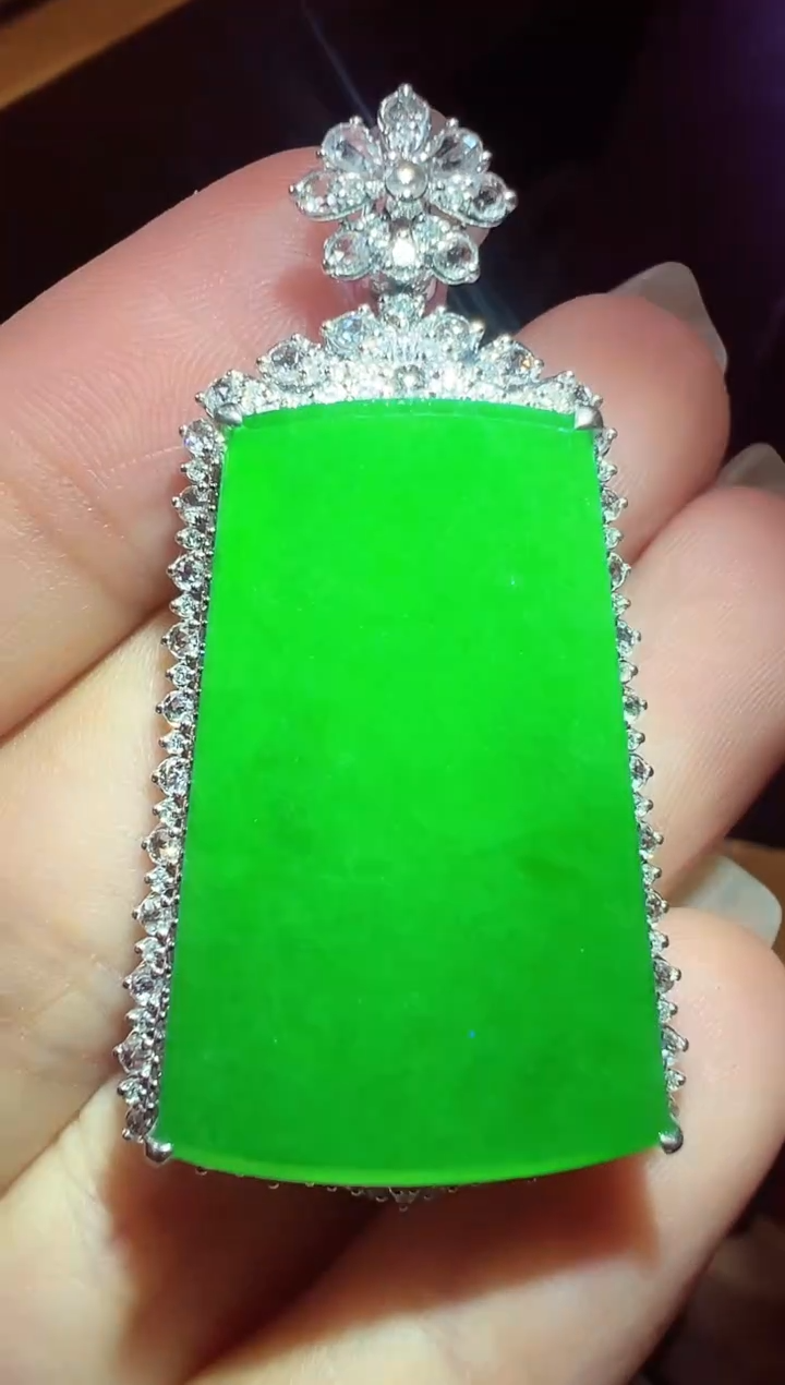 翡翠18K金镶嵌吊坠(不含链)无事牌