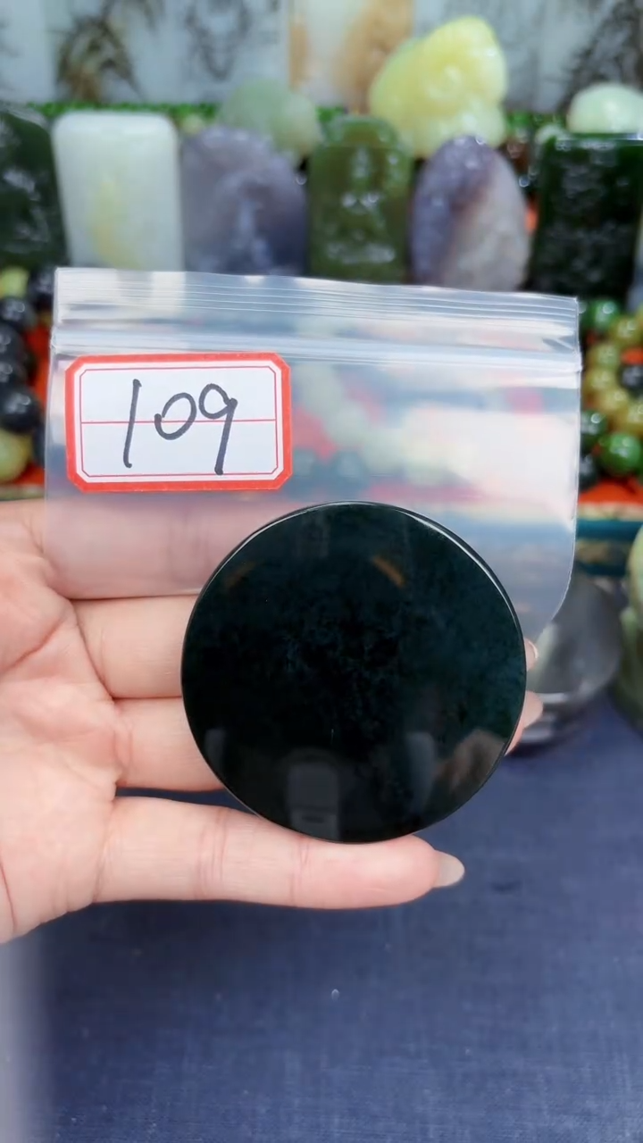 颈饰未镶嵌和田玉和田玉