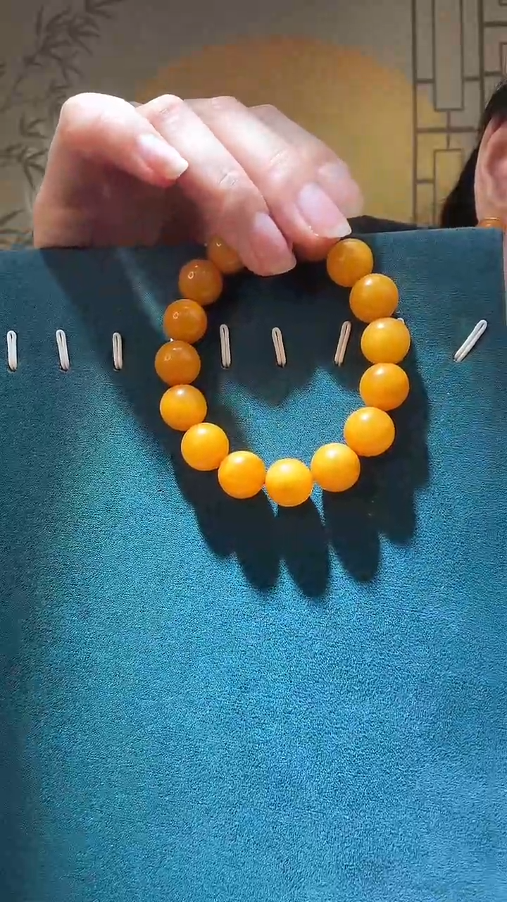 未镶嵌琥珀裸石A0671天然蜜蜡