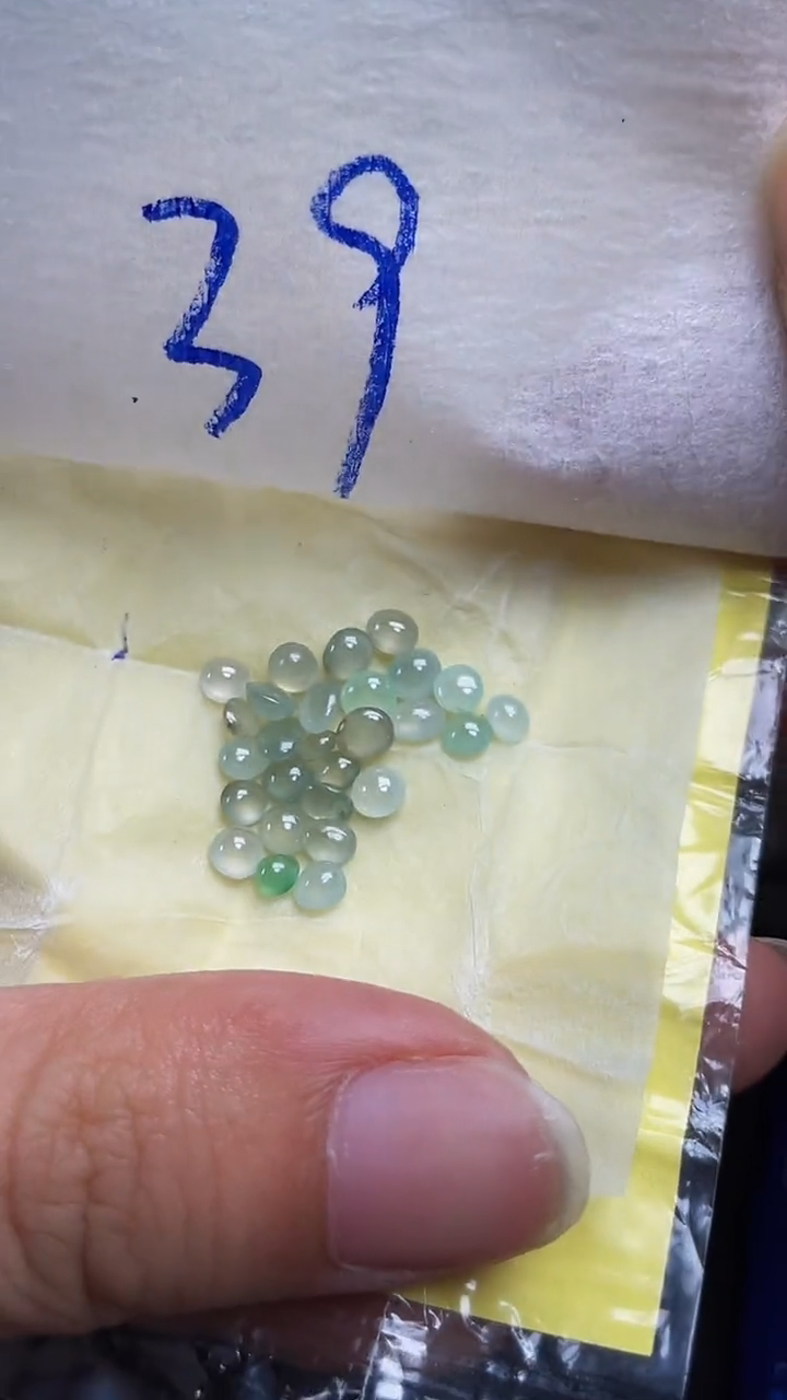 翡翠裸石未镶嵌天然缅甸翡翠A货05