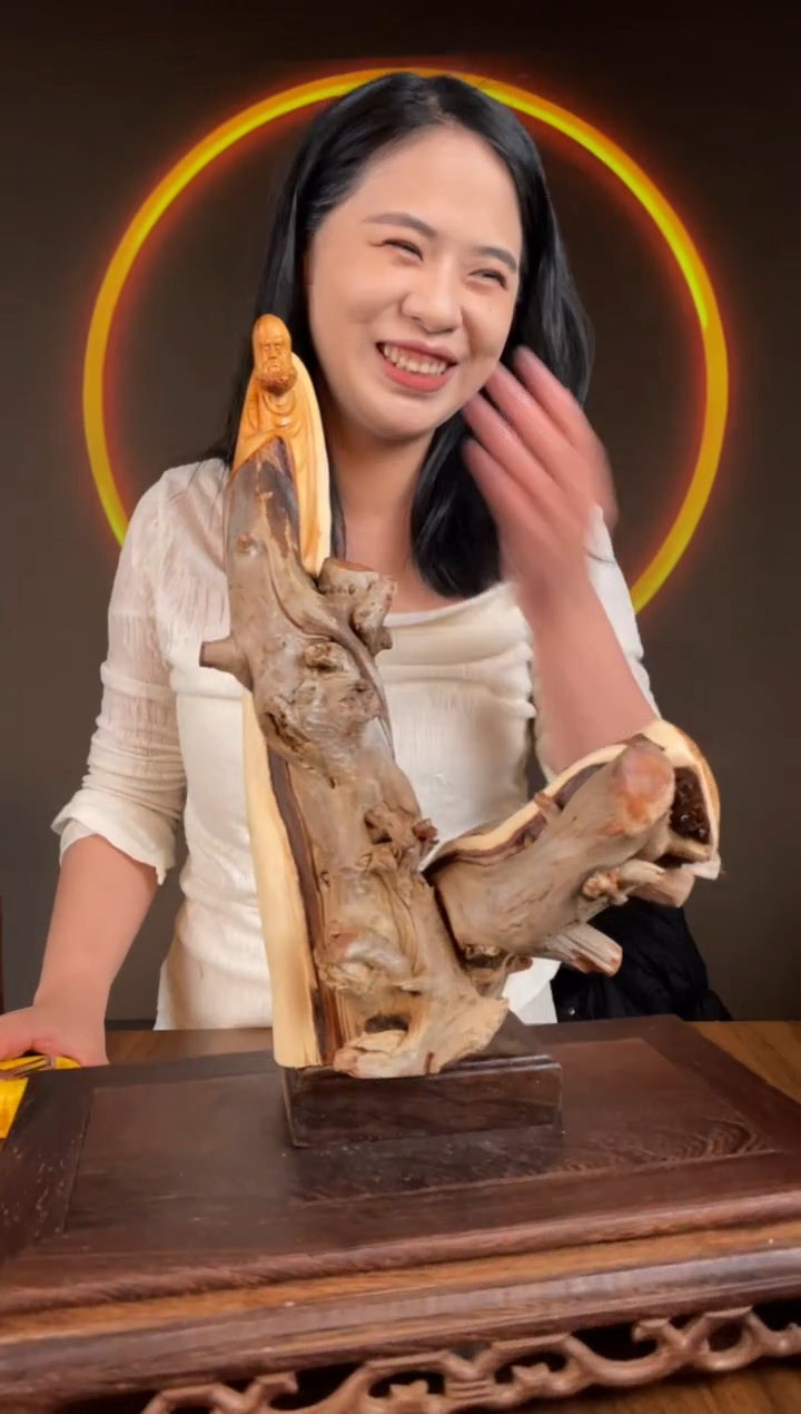 【闪购商品】柏木（崖柏）手工摆件,先抢先得!