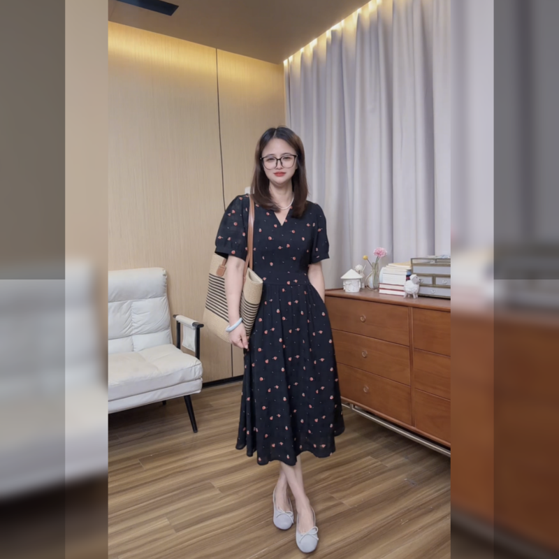 小个子连衣裙碎花显瘦遮肚子气质时尚复古印花玫瑰花减龄裙子065