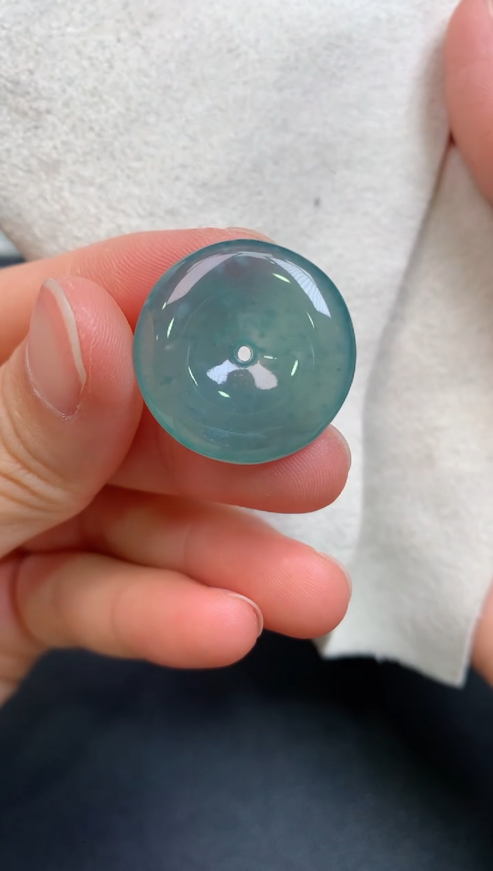 【闪购商品】翡翠颈饰未镶嵌无证书