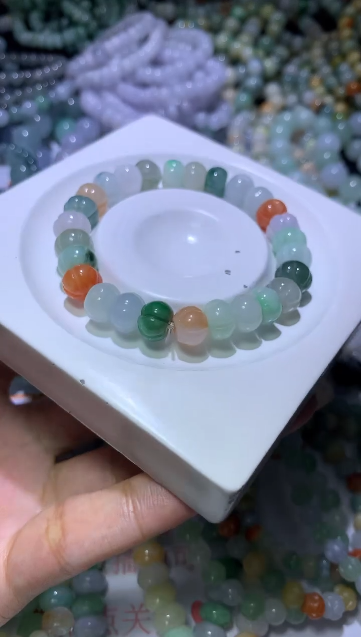 翡翠挂件未镶嵌MJX040685