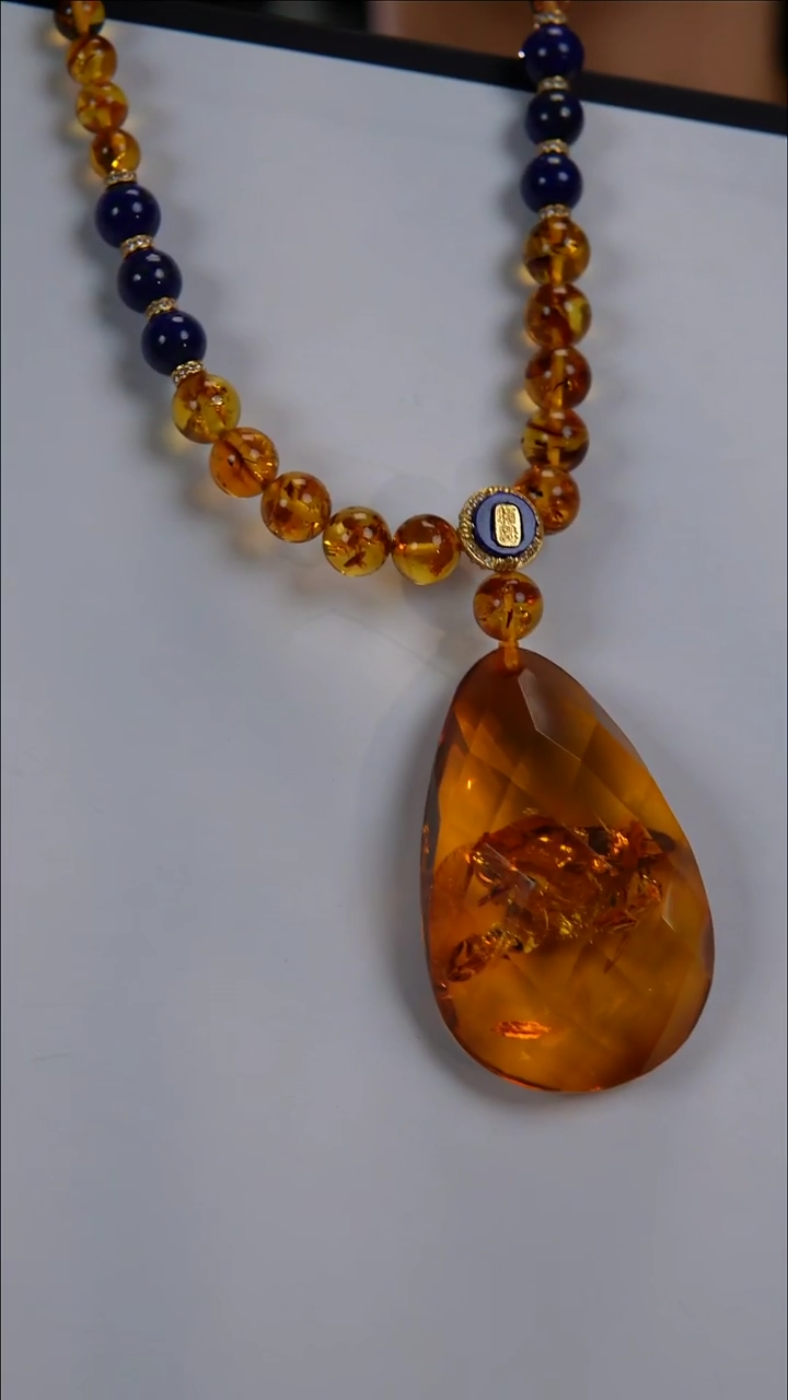 琥珀颈饰未镶嵌俄罗斯天然琥珀钻切设计款花珀吊坠项链/