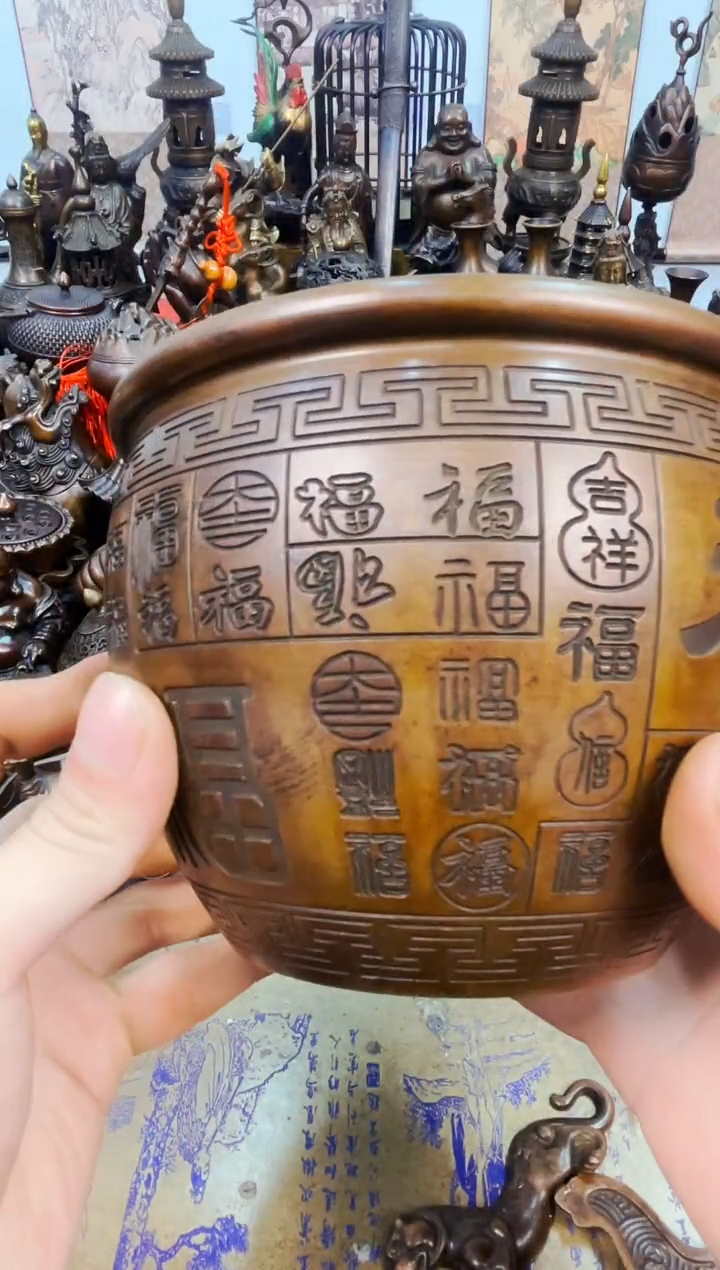 精铜工匠  独具韵味