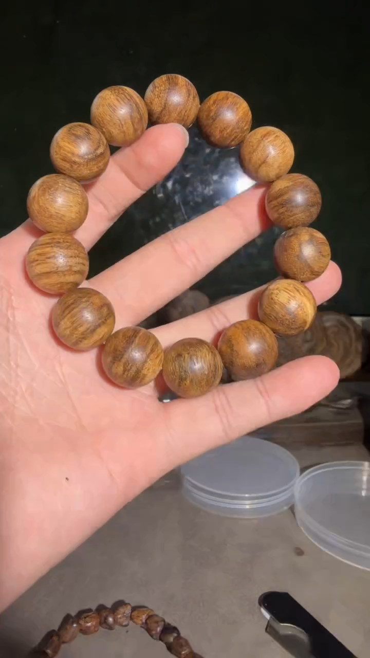 沉香手串多样性发一