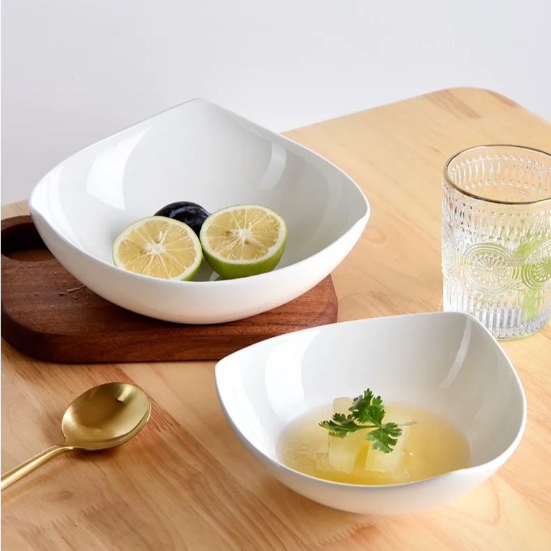 纯白盘子家用深盘骨质瓷三角深碗小汤盘沙拉碗蘸料碗小碟子大盘