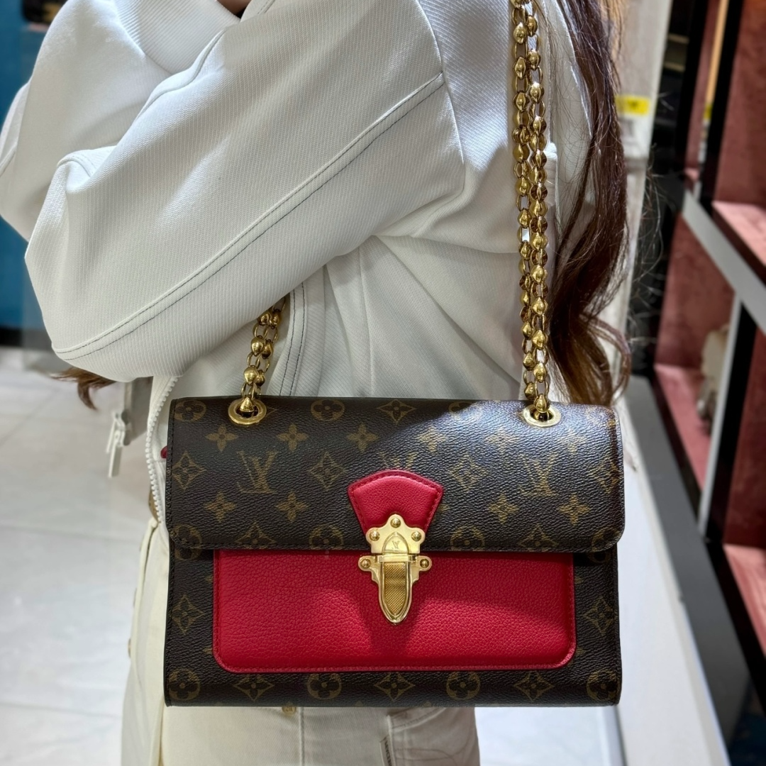 99新 LouisVuitton/路易威登 7姐专场/棕色老花拼红色 维多利亚  