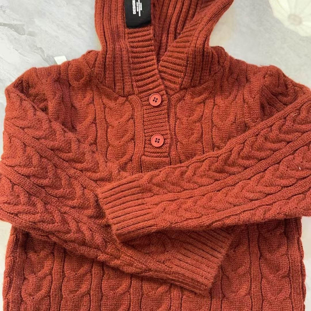 女童针织麻花连帽子针织上衣红色儿童时尚高领秋冬套头