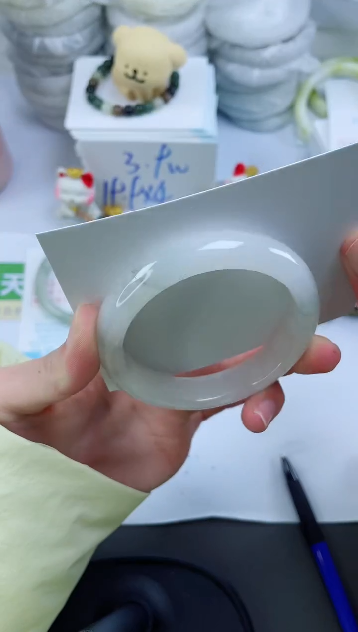 【闪购商品】石英质玉手镯未镶嵌2155-56.4