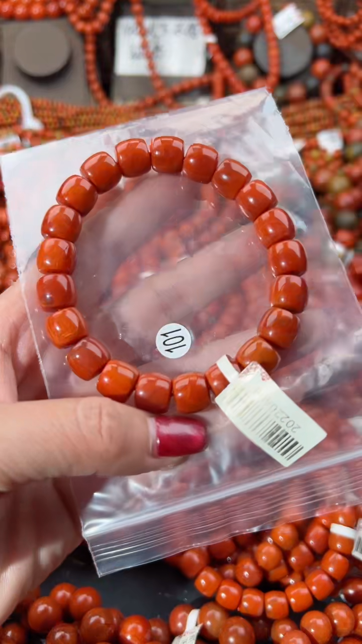 【闪购商品】南红玛瑙手串未镶嵌10+