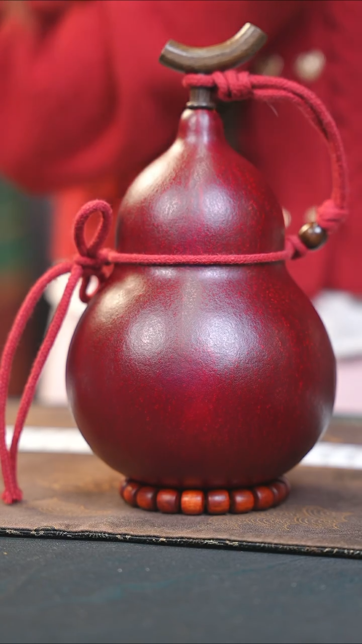 【闪购商品】WX124大漆酒葫芦不包手串及旋转底座