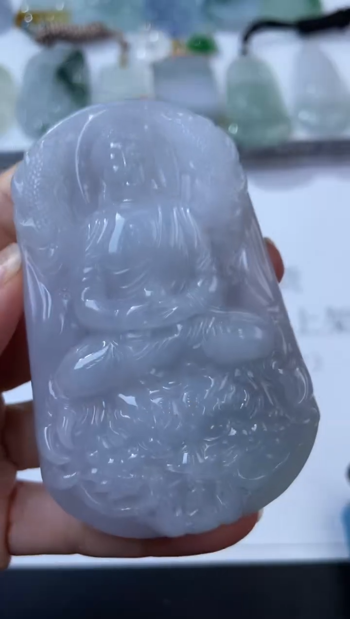 未镶嵌挂件翡翠376586   多人