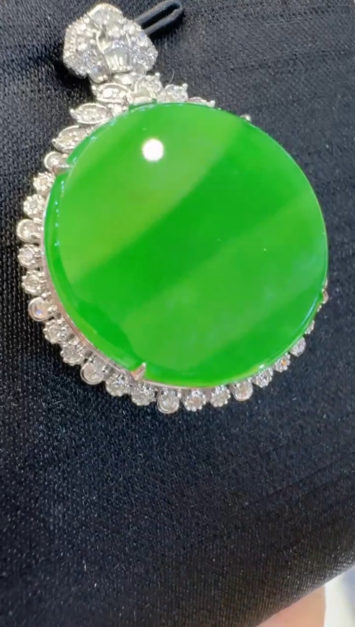 【闪购商品】翡翠吊坠(不含链)18K金镶嵌多样性团购发一件