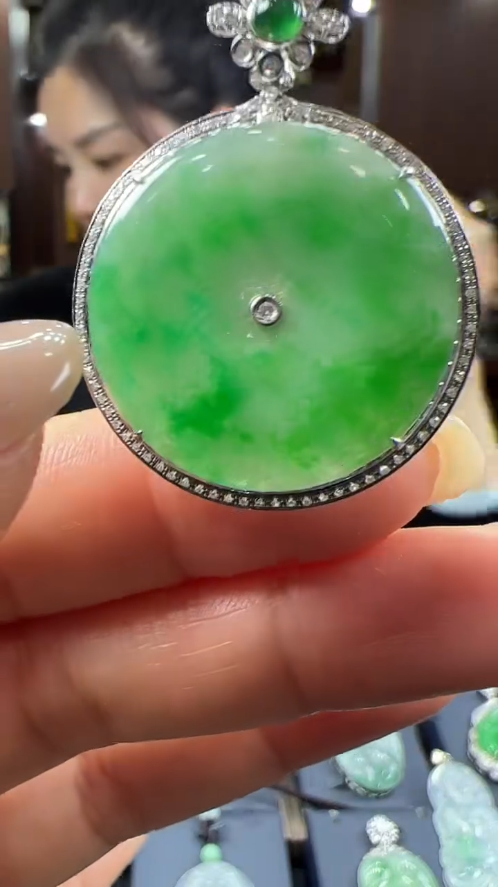 【闪购商品】翡翠挂件18K金镶嵌平安扣不含链