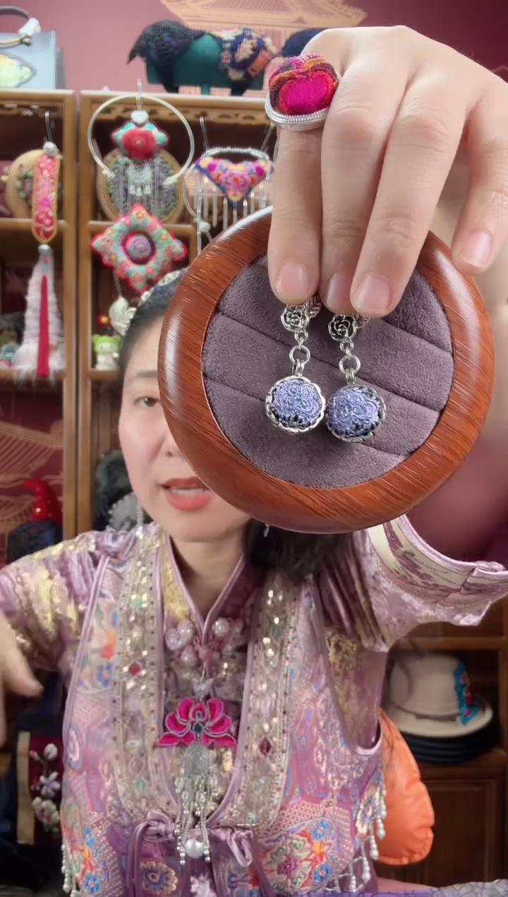 刺绣耳环79甜甜家