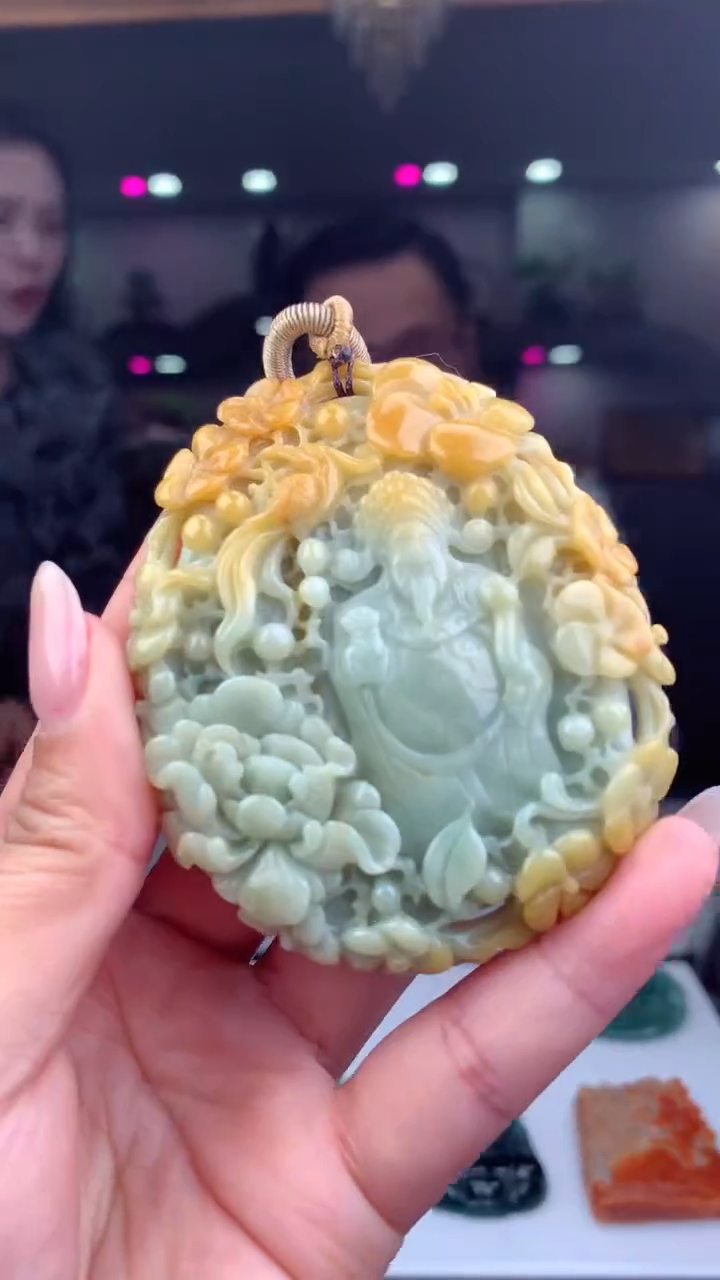 【闪购商品】定制翡翠未镶嵌天然A货翡翠（拍一发一)