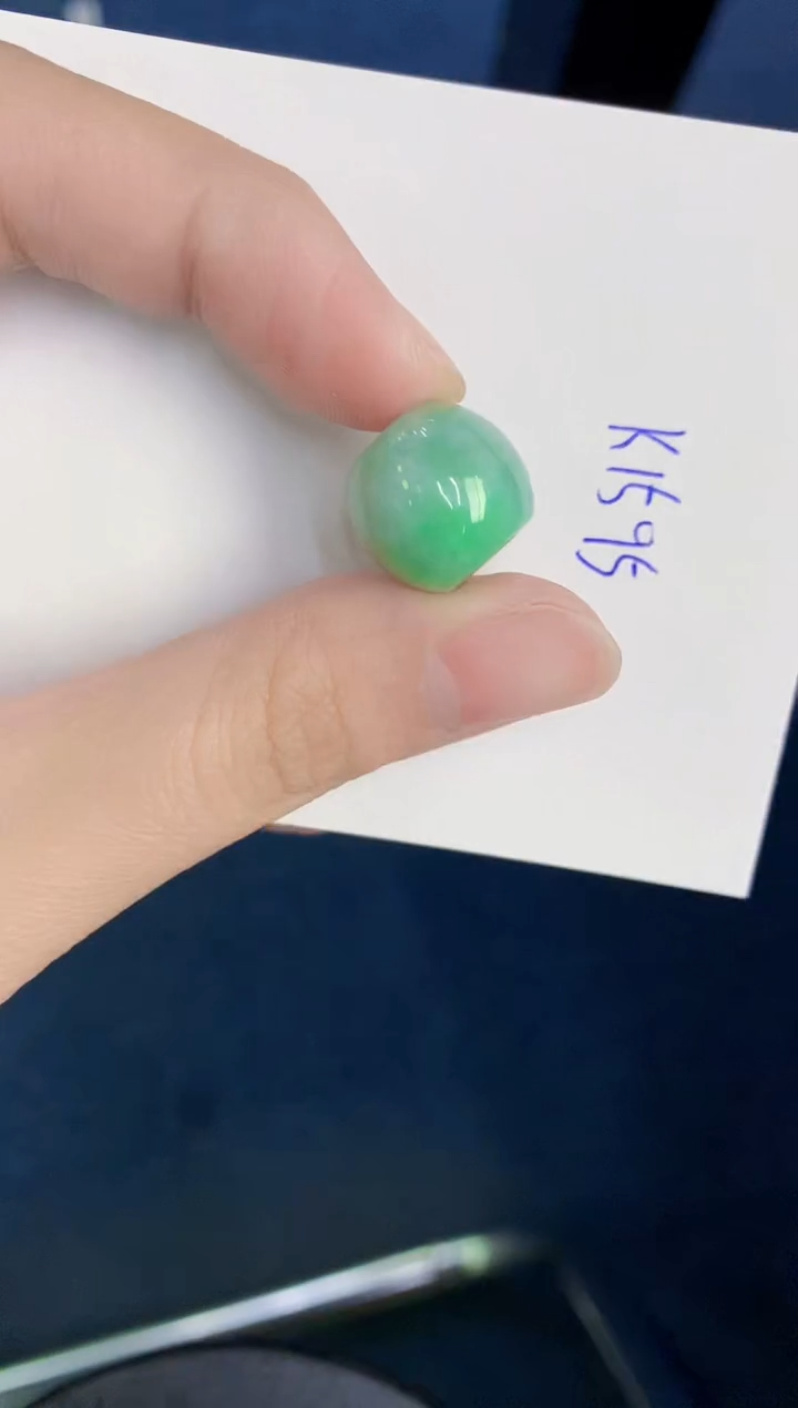 颈饰未镶嵌翡翠天然翡翠缅甸A货