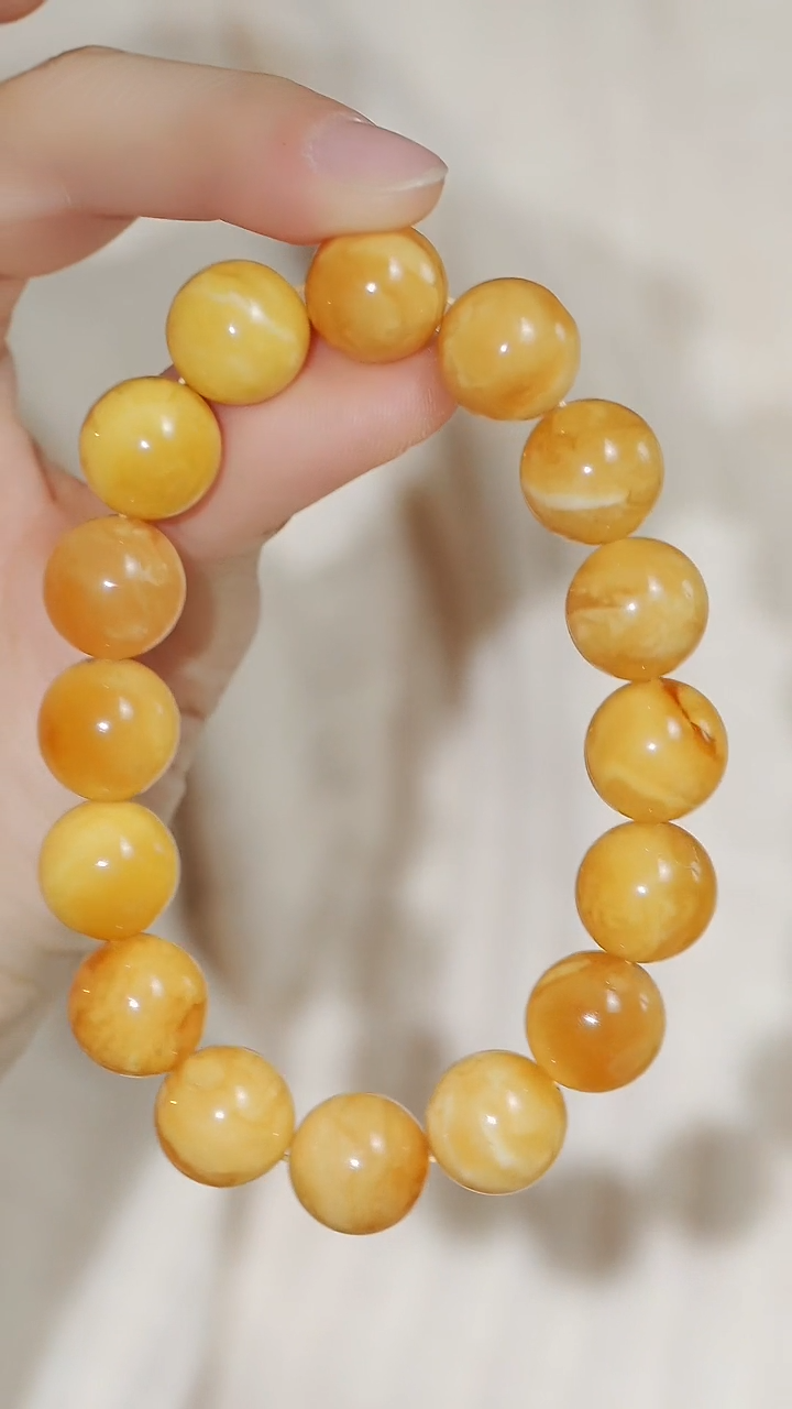 【闪购商品】蜜蜡手串未镶嵌素圈手串