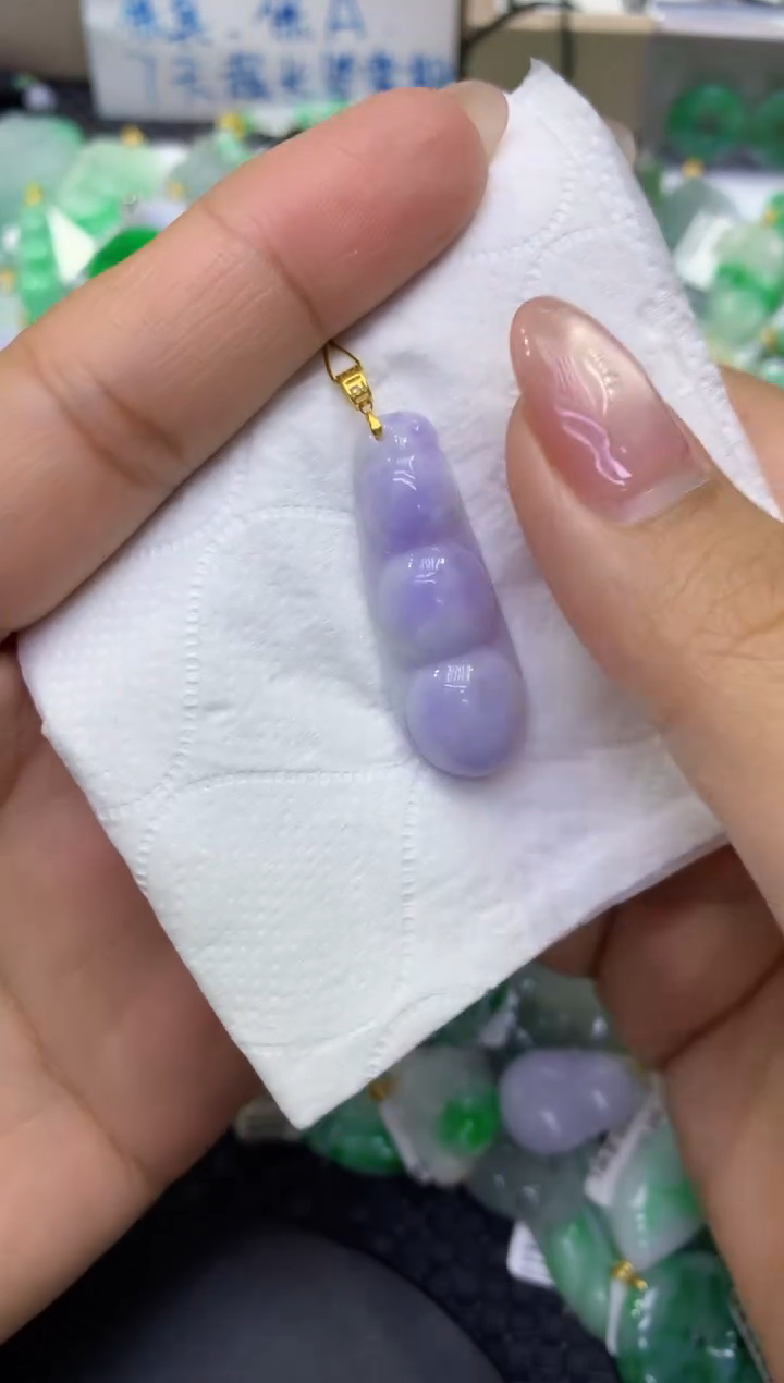 颈饰18K金镶嵌翡翠天然缅甸A货翡翠