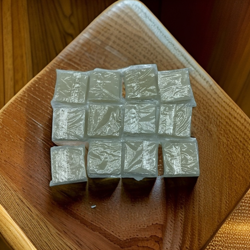 新款福利 白色小方块到手120块