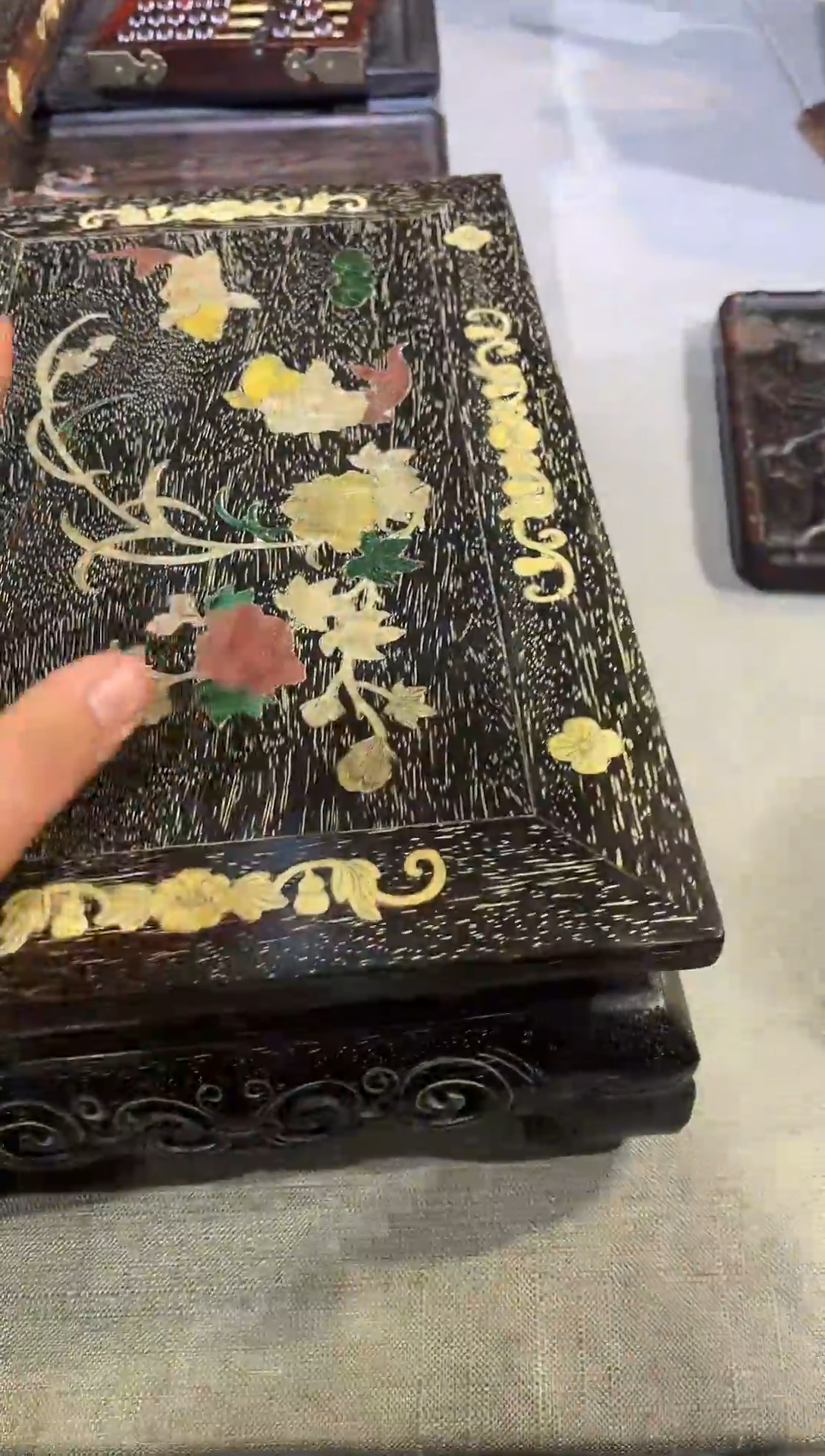 檀香紫檀（小叶紫檀）（****前紫檀镶嵌荷花炕桌