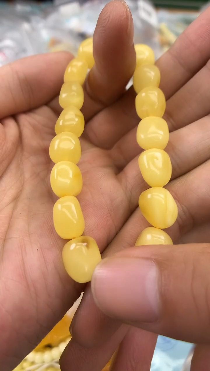 裸石蜜蜡未镶嵌手串