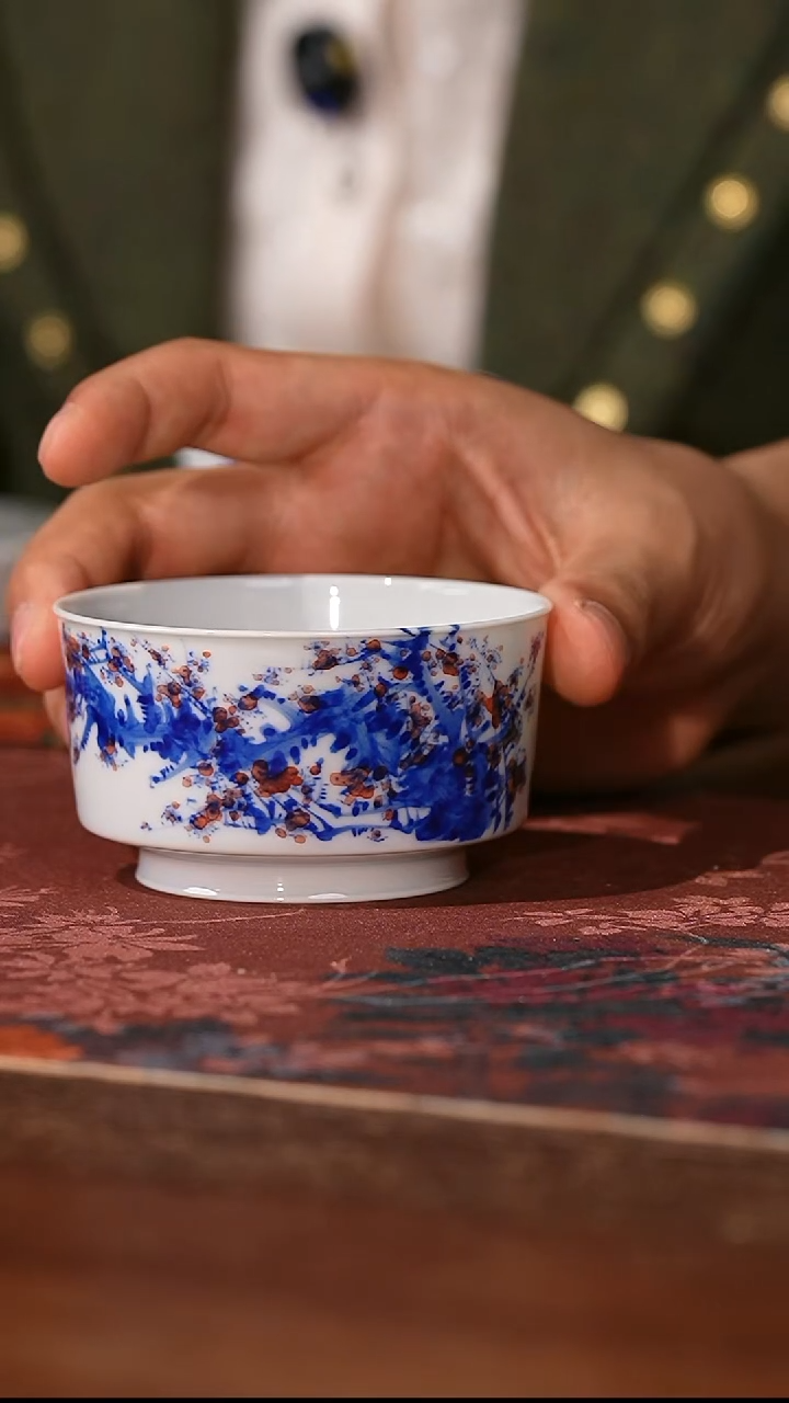 瓷姑娘-小桥窑红梅题材