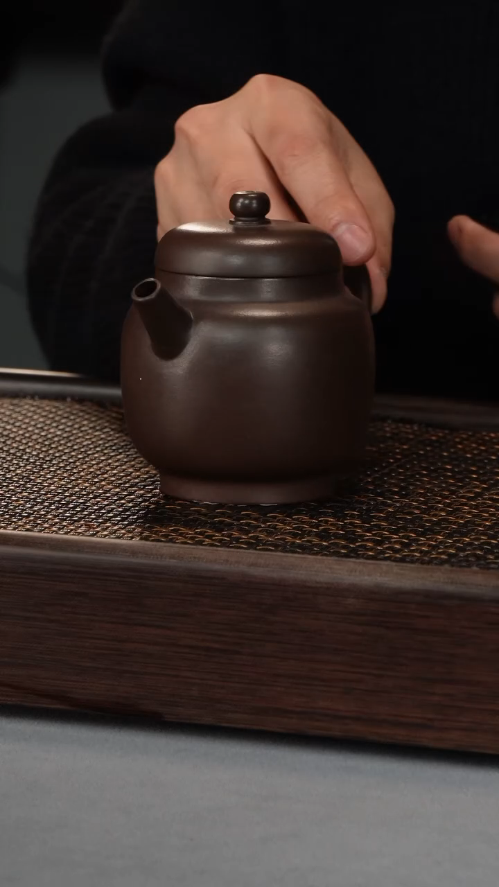 【闪购商品】宫灯 黑星土（531号）