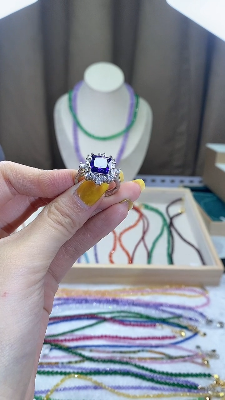 【闪购商品】坦桑石戒指18K金镶嵌诗宁甄选珠宝SYZBA87