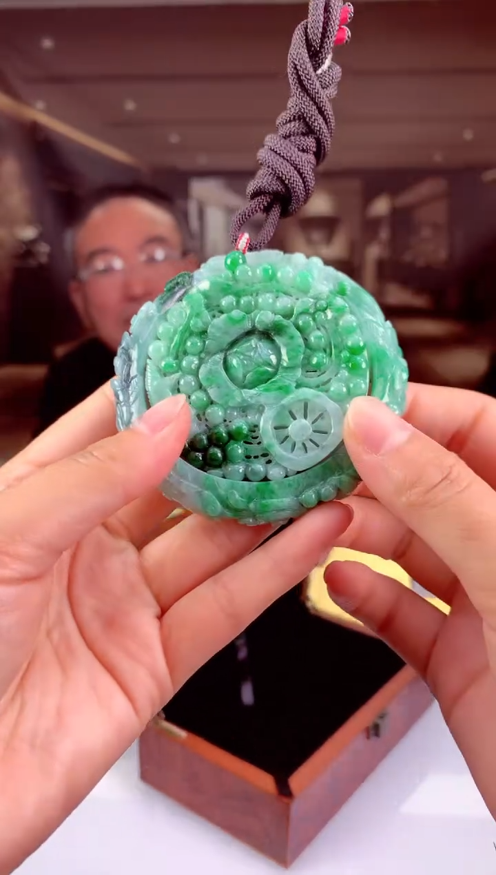 【闪购商品】定制翡翠未镶嵌天然A货翡翠（拍一发一）