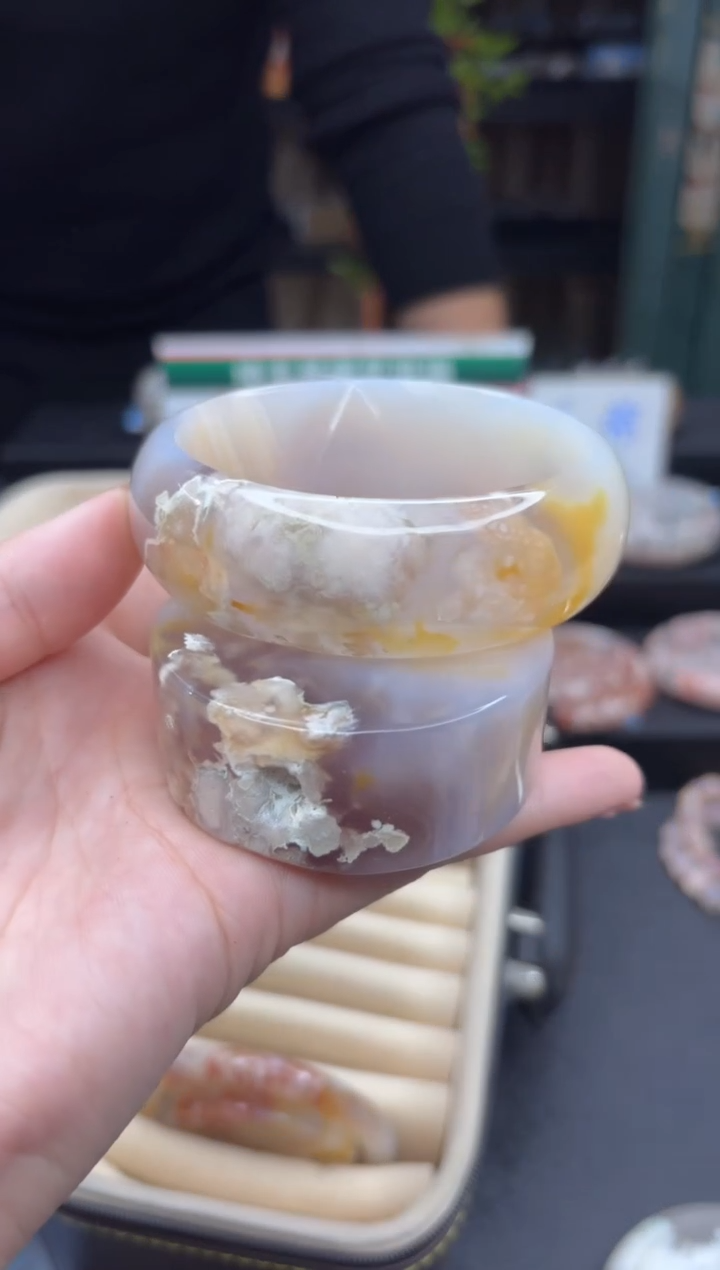 【闪购商品】石英质玉手镯未镶嵌534（62圈赠送镯心）