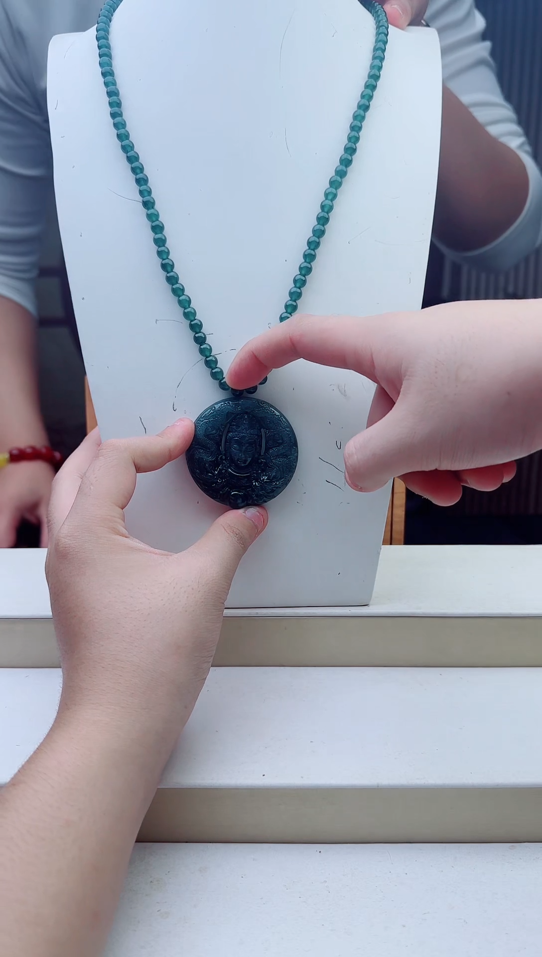 颈饰未镶嵌翡翠多样性发其一