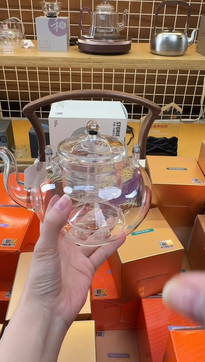 @@禾器晶彩禾钺壶透明