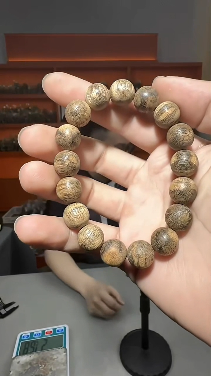 沉香手串s56号1.3多样性发一