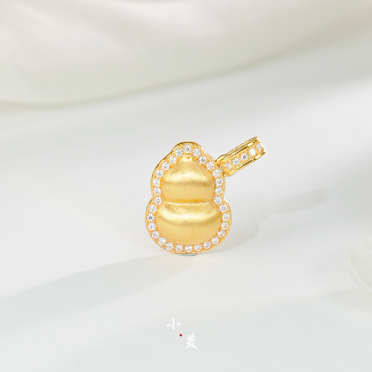 莫桑石18K金拉丝葫芦吊坠 G80674