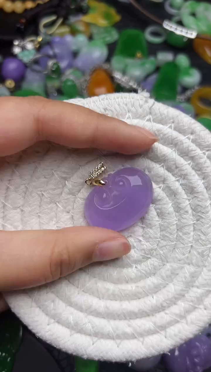 颈饰未镶嵌翡翠缅甸翡翠吊坠
