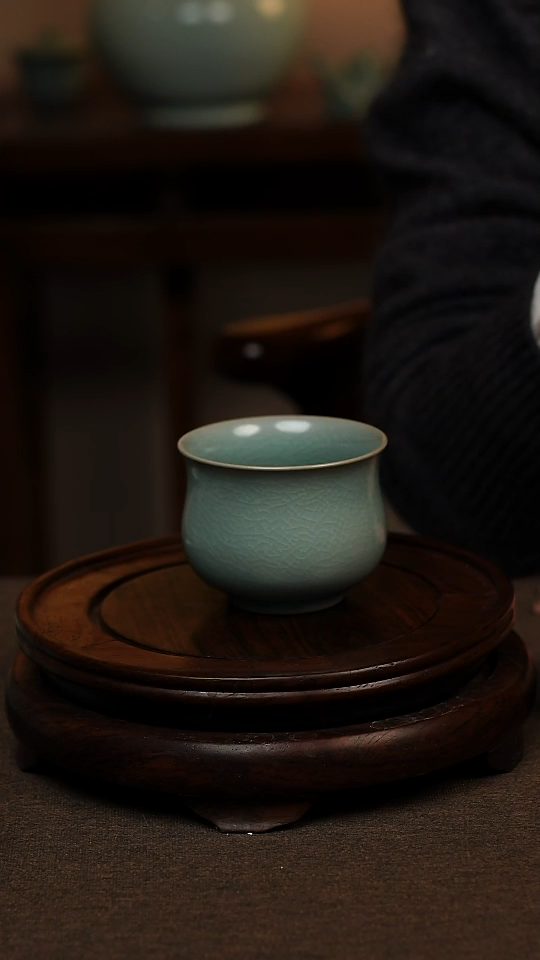 瓷片仿古青绿釉全手工大玉兰杯150ml 一级礼盒包装