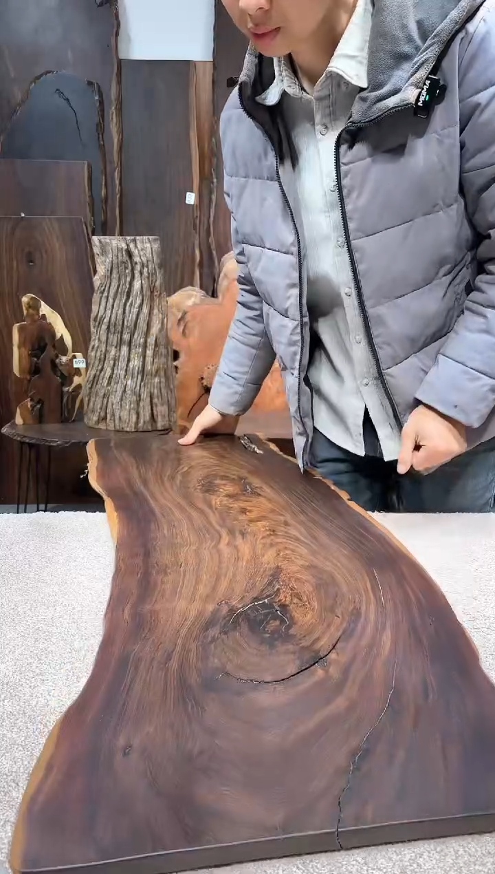 【闪购商品】风车木（黑檀木）尺寸97*42*2编号979