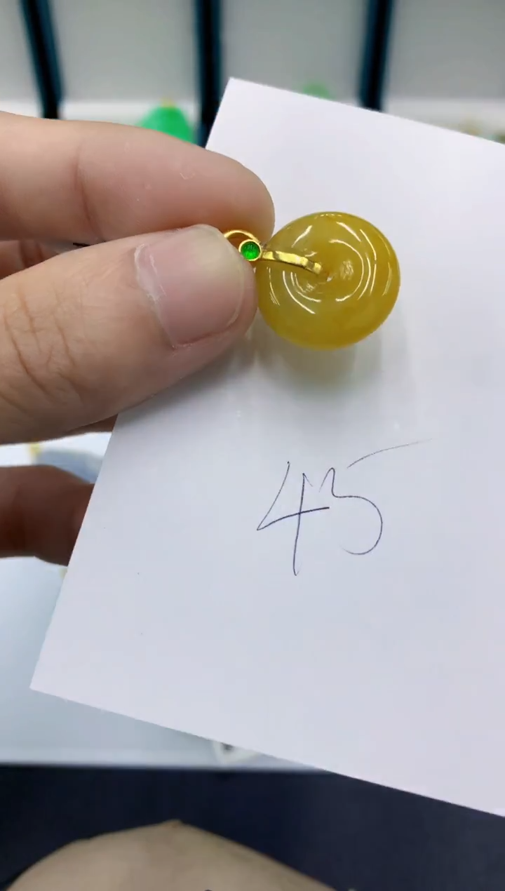 颈饰未镶嵌翡翠翡翠