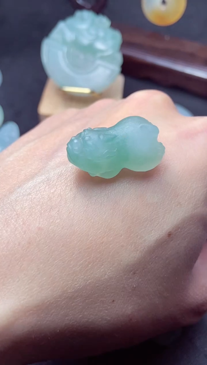 未镶嵌定制翡翠a货翡翠