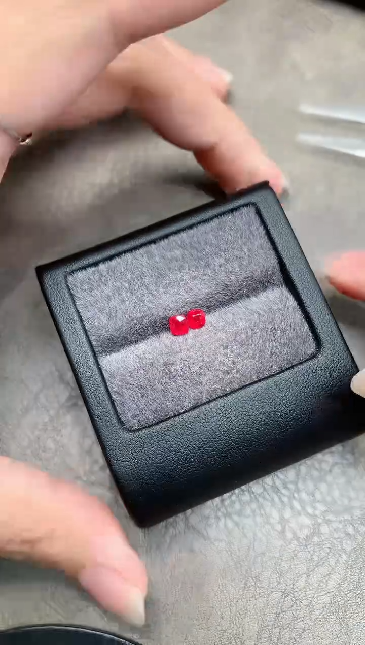 【闪购商品】尖晶石裸石未镶嵌0.785ct/2p 绝地武士 YH